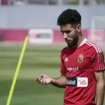 وكيل القندوسي يوضح موقفه من الانتقال للزمالك